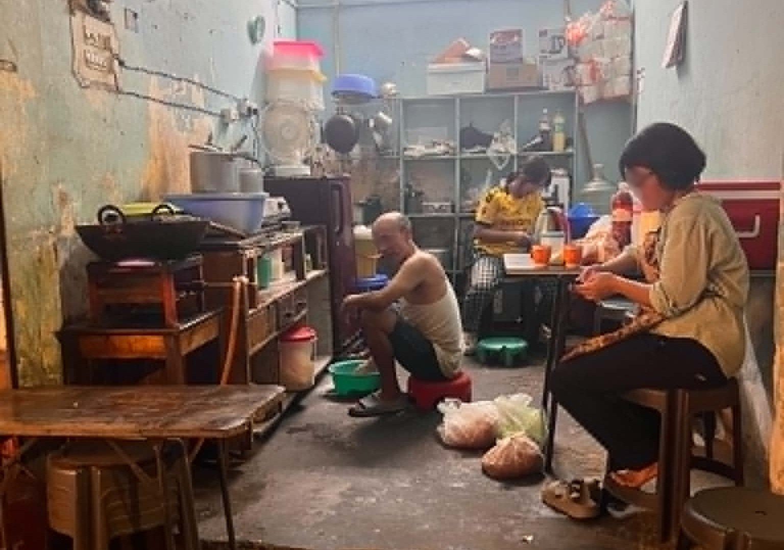 A Chin restaurant in Vikas Puri (Photo: Salai Benhur)